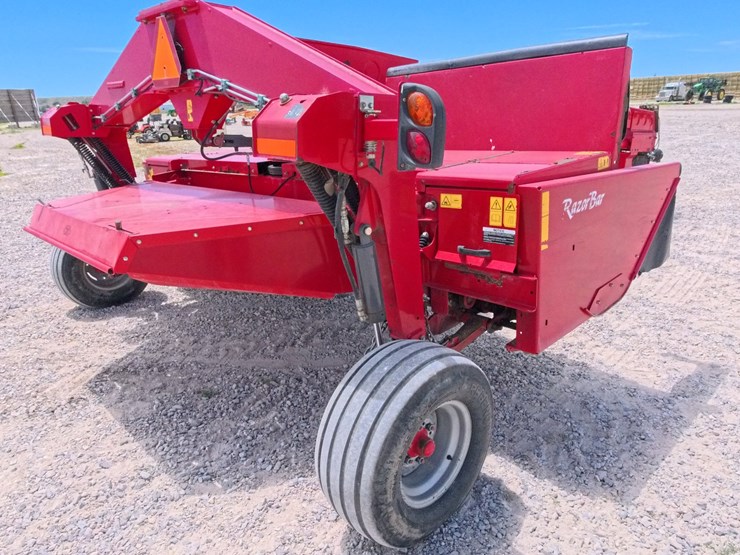 massey-ferguson-1383-image-44