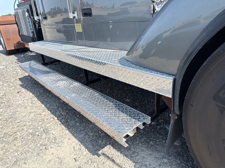 #50079-•-1939-diamond-t-s/a-truck-tractor-4061786-inv#-50079-image-44