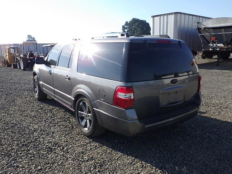 2010-ford-expedition-image-7