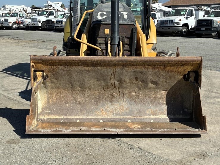 2014-caterpillar-430e-image-7