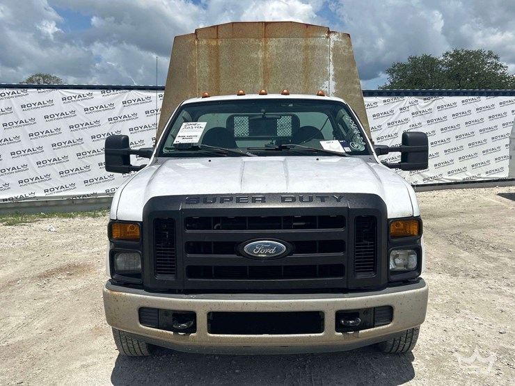 2008-ford-f350-image-25