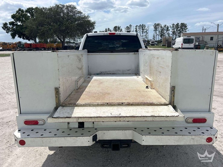 2020-ford-f350-image-24