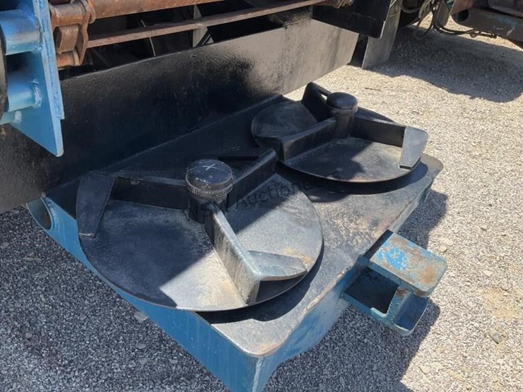 2012-versa-v-bottom-spreader-trailer-image-10