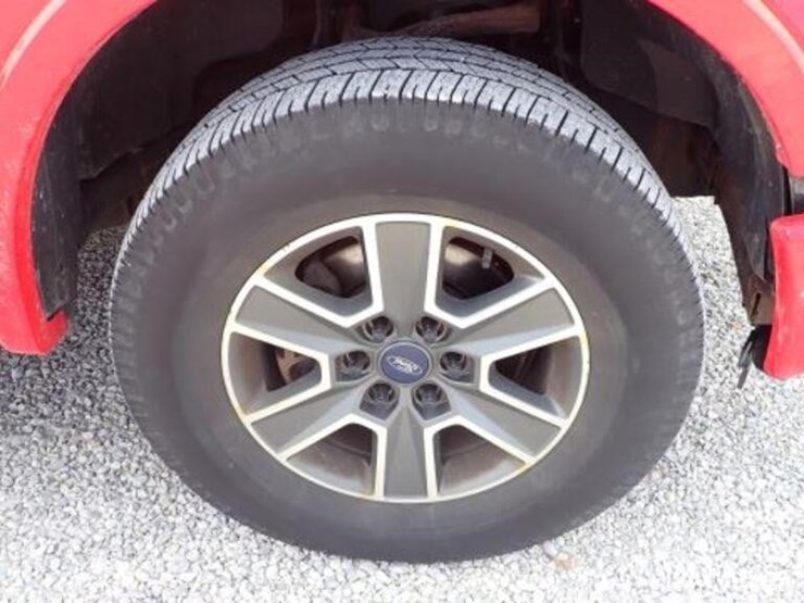 2016-ford-f150-image-57