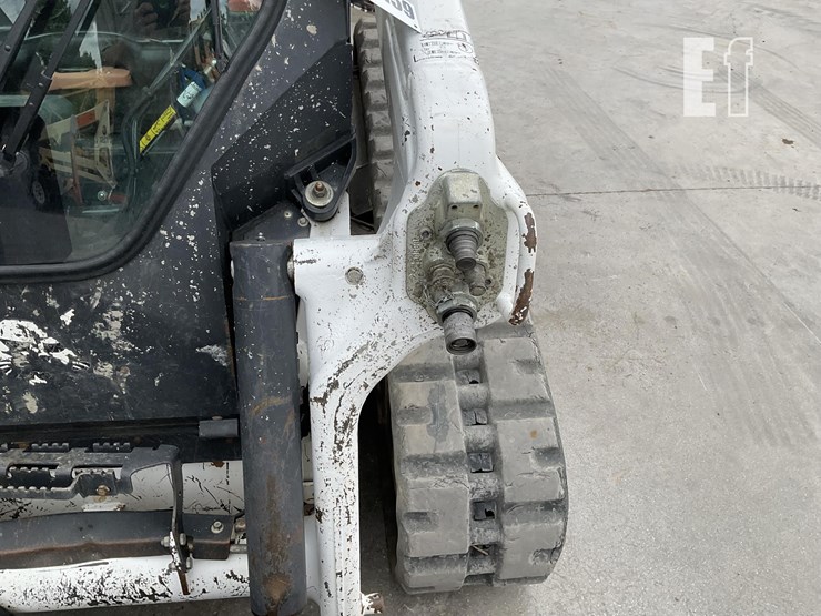 2022-bobcat-t66-image-13