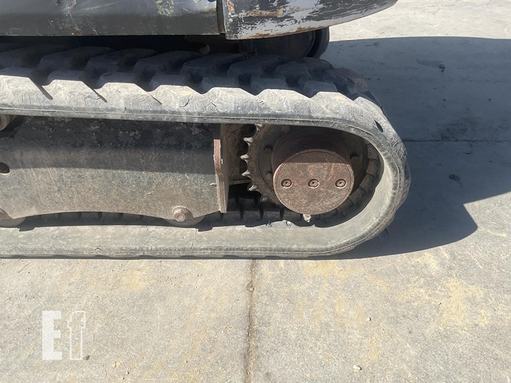 2019-bobcat-e32i-image-9