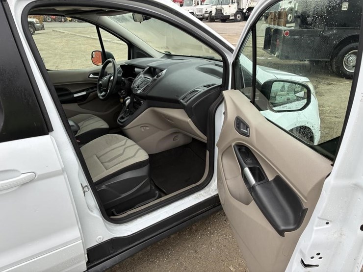 2014-ford-transit-connect-image-10