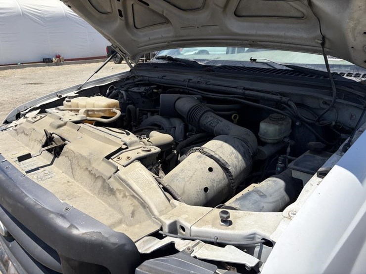 2004-ford-f350-xl-image-7