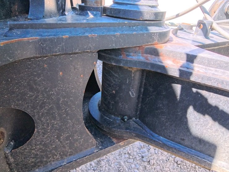 2022-john-deere-9520r-image-30