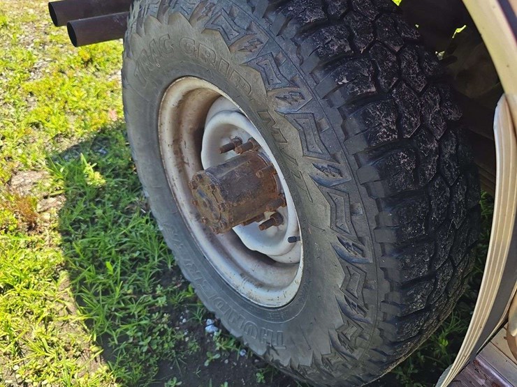 1996-ford-f-250-xlt,-extended-cab,-5.8l,-gas,-bench-seat,-cloth,-4wd,-power-windows,-dmi-bumper,-gooseneck-ball,-spare-tire,-177,236-miles,-gas,-vin--1fth26h9tea7672-image-13