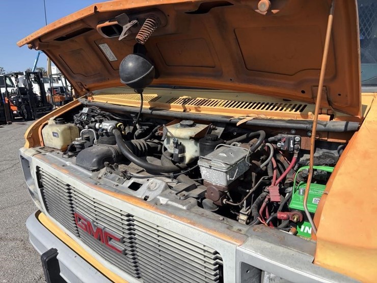 1992-utility-van-image-7