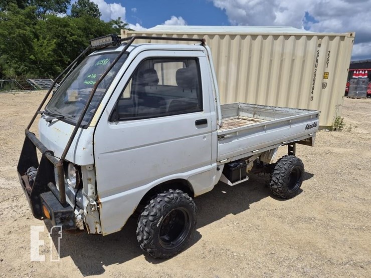 daihatsu-hijet-image-1