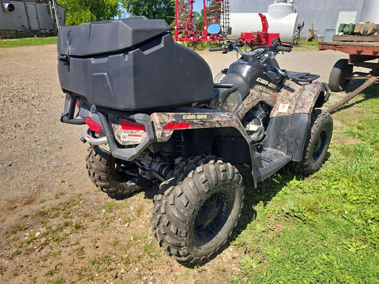 2011-can-am-500-v-twin-four-wheeler,-4wd,-5,149-miles,-brp-seat-add-on-and-storage,-needs-new-left-rear-boot,-other-then-that-good-four-wheeler-image-4