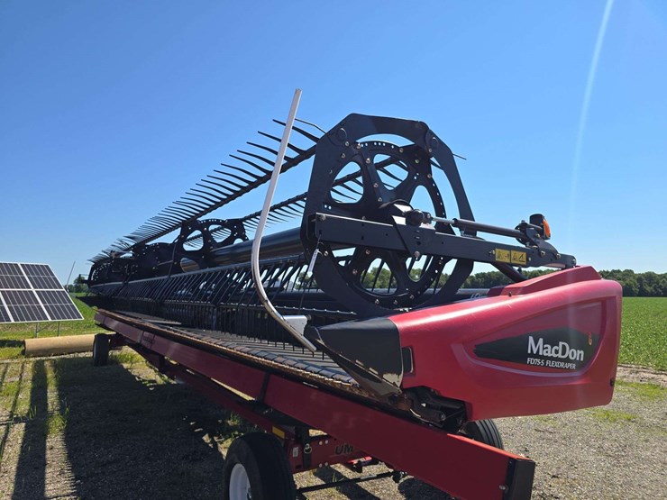 2015-mac-don-fd-75-s-40ft-draper,-flex-draper,-1-owner,-flex-floating-technology,-john-deere-face-plate-adapter,-s/n--273168-image-1