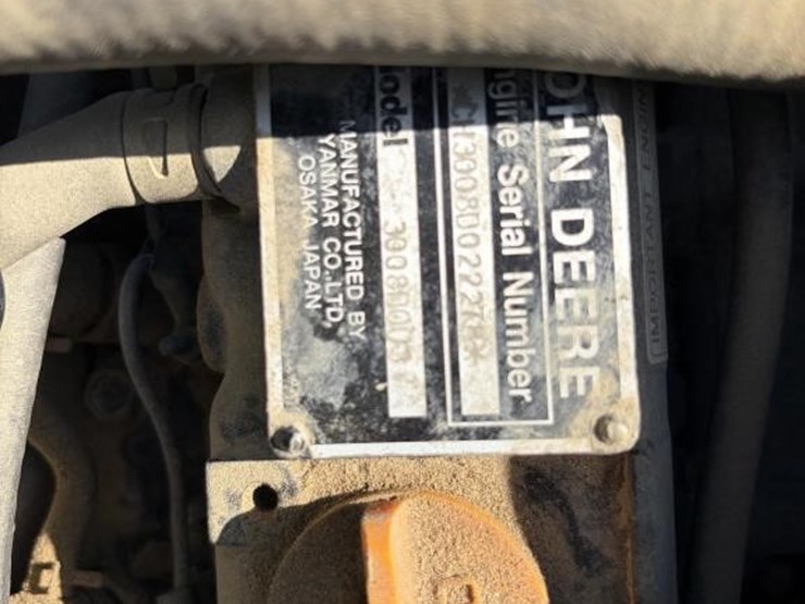 john-deere-gator-image-10