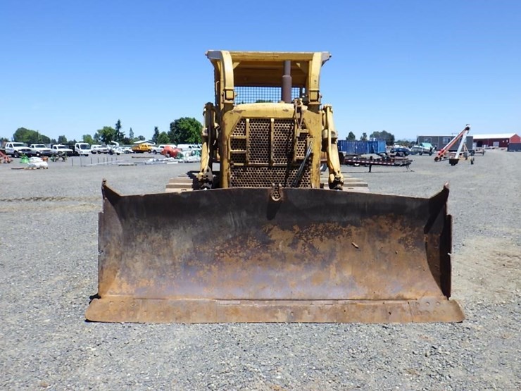 caterpillar-d7-image-2
