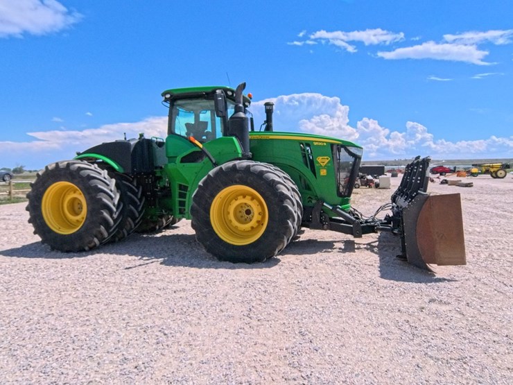 2022-john-deere-9520r-image-12