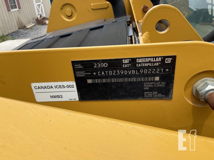 2018-caterpillar-239d-image-20