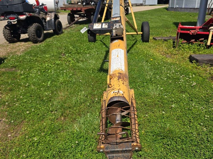 sheyenne-westgo-10x32''-unloading-auger,-540pto-image-1