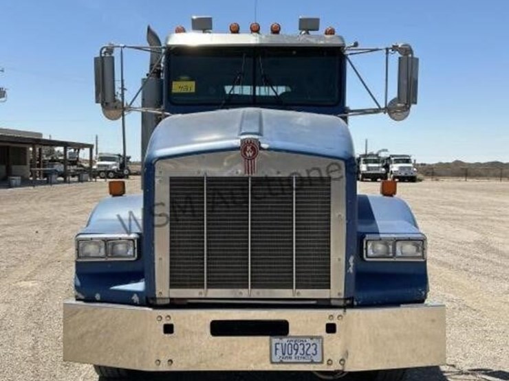 2003-kenworth-t800-image-2