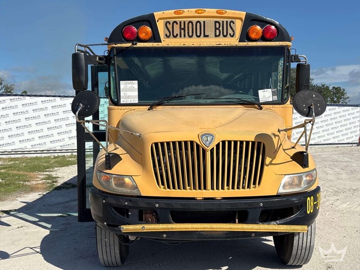 2009-ic-corporation-pb105-school-bus-image-27