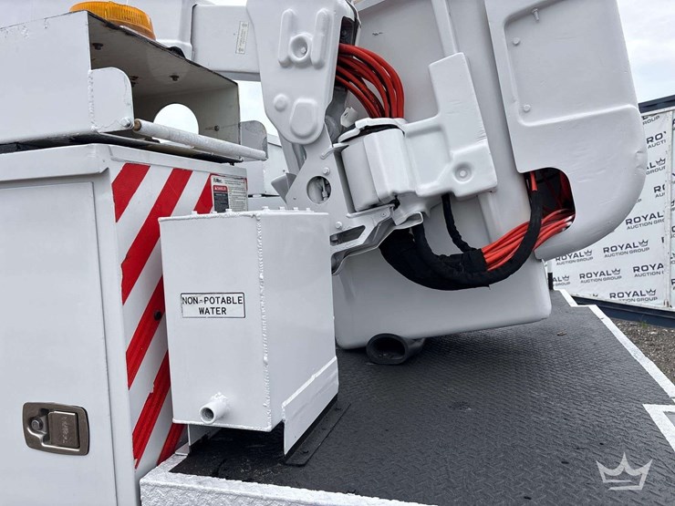 2011-altec-at37g-image-34