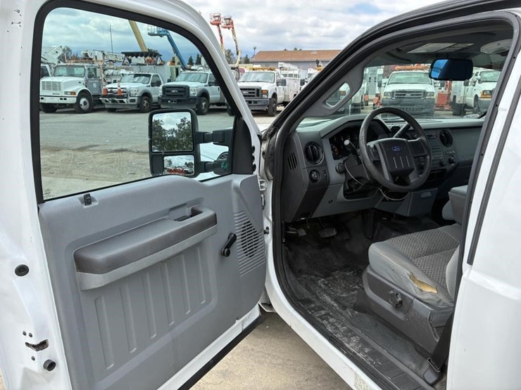 2015-ford-f250-image-11
