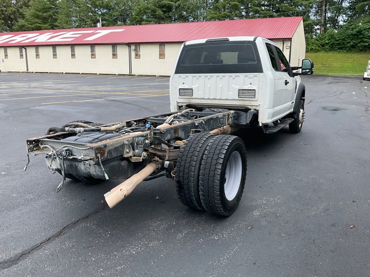 2019-ford-f550-image-6