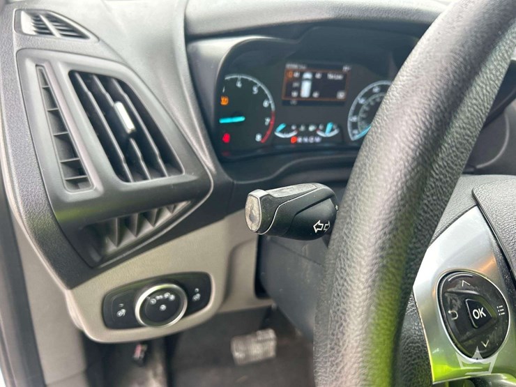 2022-ford-transit-connect-image-14