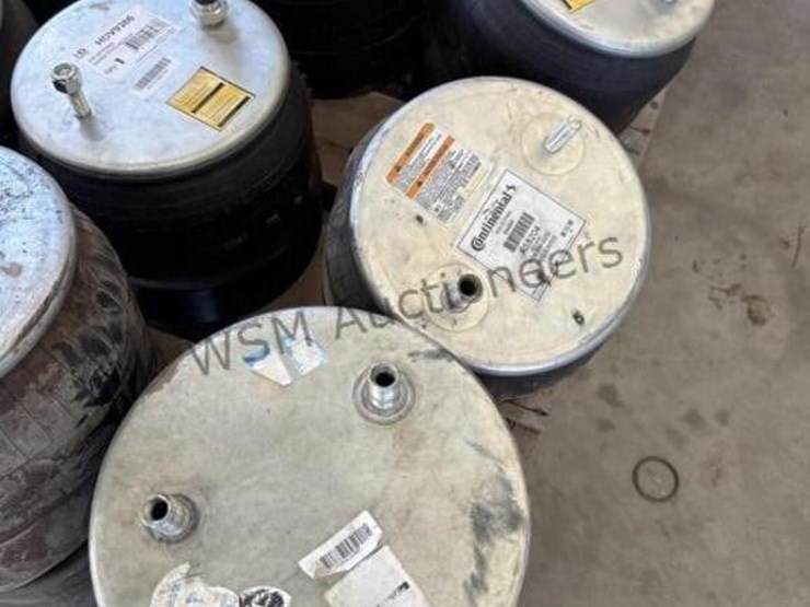 versa-trailer-air-bags-image-10