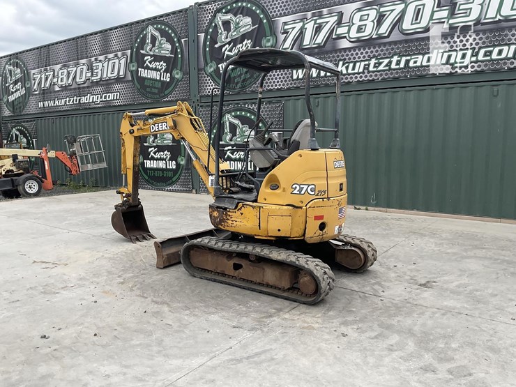 2005-deere-27c-image-2