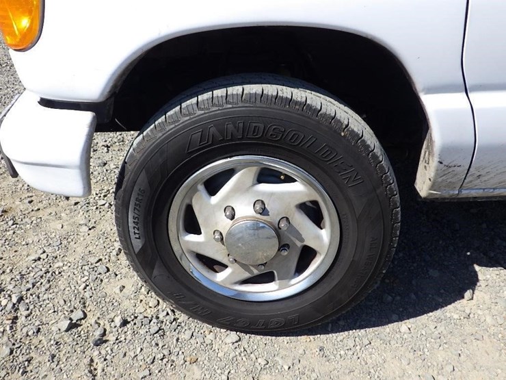 2007-utility-van-image-10