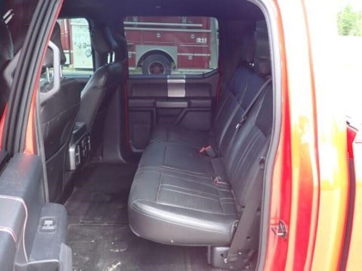 2016-ford-f150-image-26