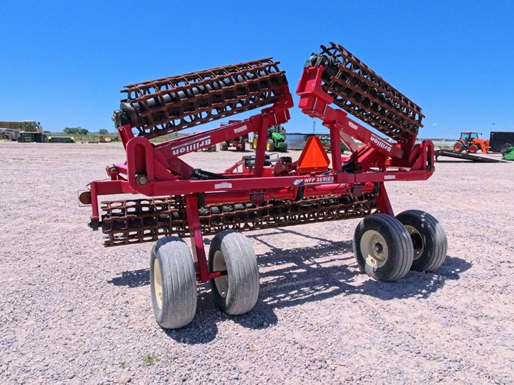 #1028-•-2018-brillion-wfp22-packer/-roller-image-3