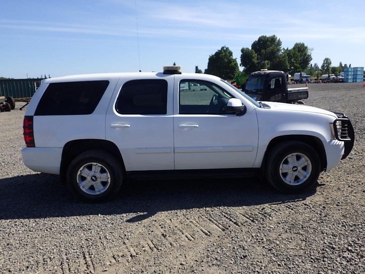 2008-chevrolet-tahoe-image-4