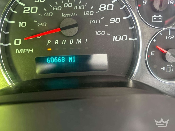 2019-gmc-savana-12ft.-reefer-box-truck-image-6