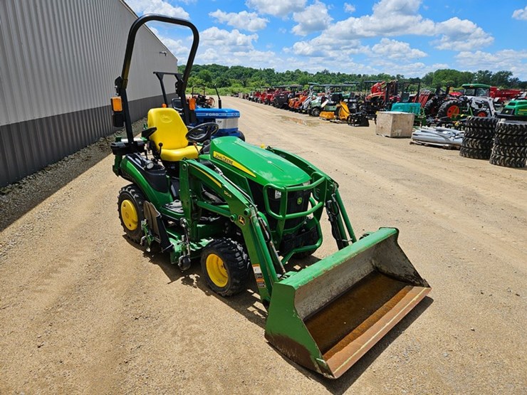 john-deere-1025r-image-7