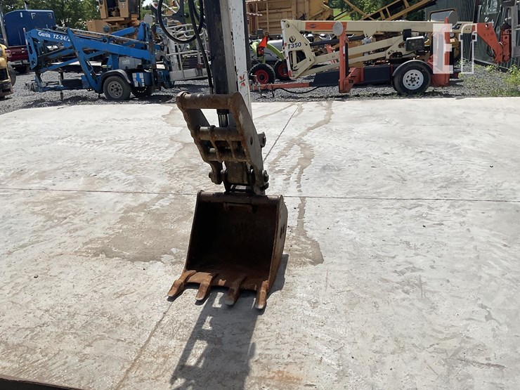2008-bobcat-337-image-11