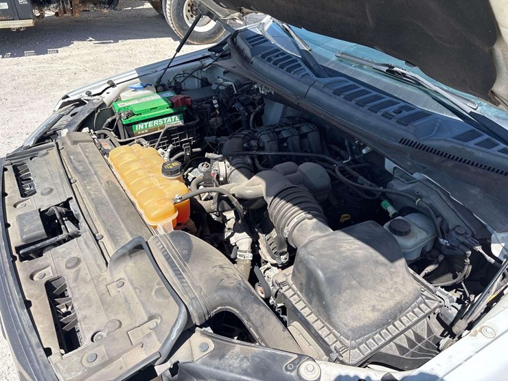 2016-ford-f150-image-8