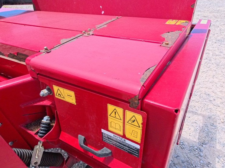 massey-ferguson-1383-image-45