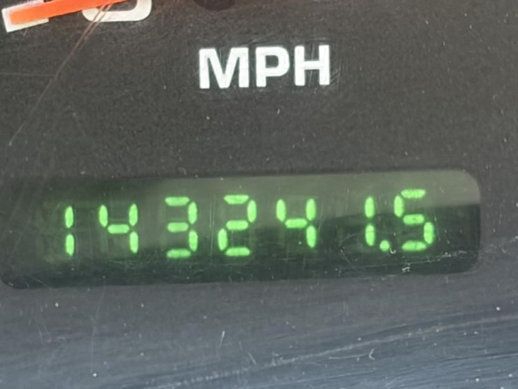 2004-ford-f350-xl-image-15