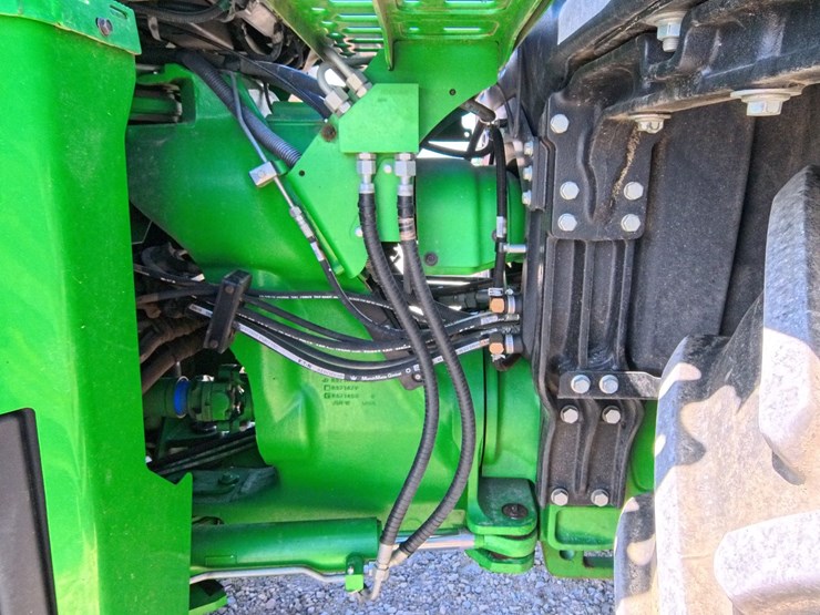2022-john-deere-9520r-image-75