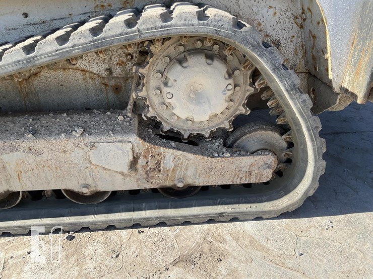 2018-bobcat-t450-image-9