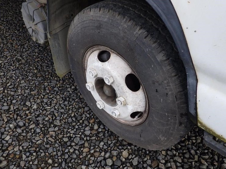 2006-gmc-w4500-image-17