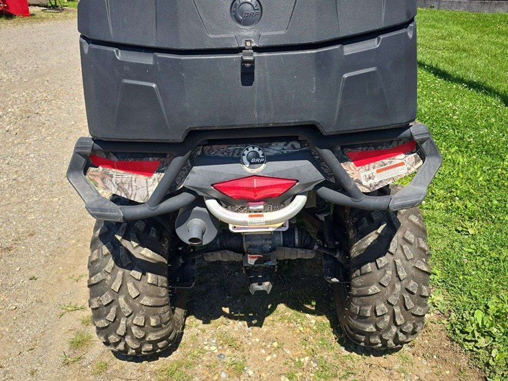 2011-can-am-500-v-twin-four-wheeler,-4wd,-5,149-miles,-brp-seat-add-on-and-storage,-needs-new-left-rear-boot,-other-then-that-good-four-wheeler-image-5