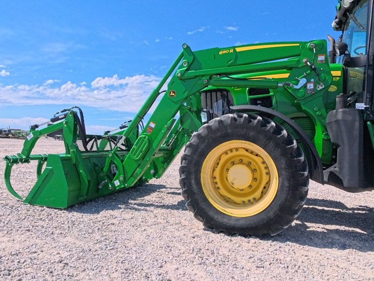 2011-john-deere-7530-premium-image-15