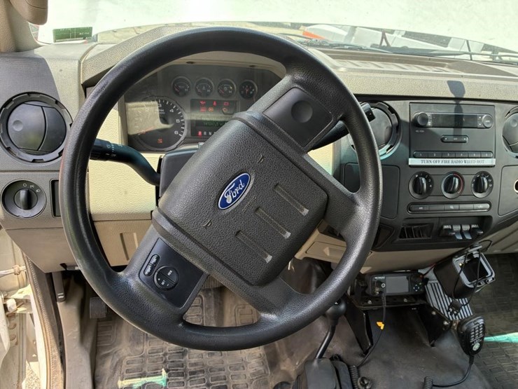 2008-ford-f350-image-15