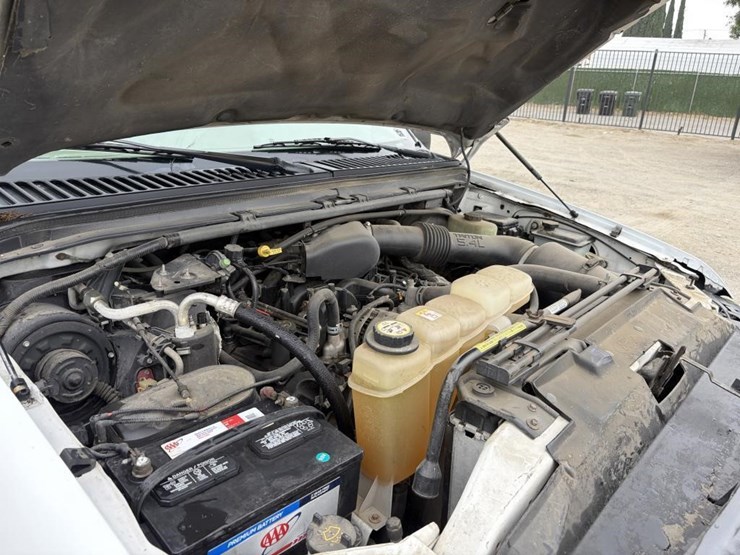 2001-ford-f250-image-8