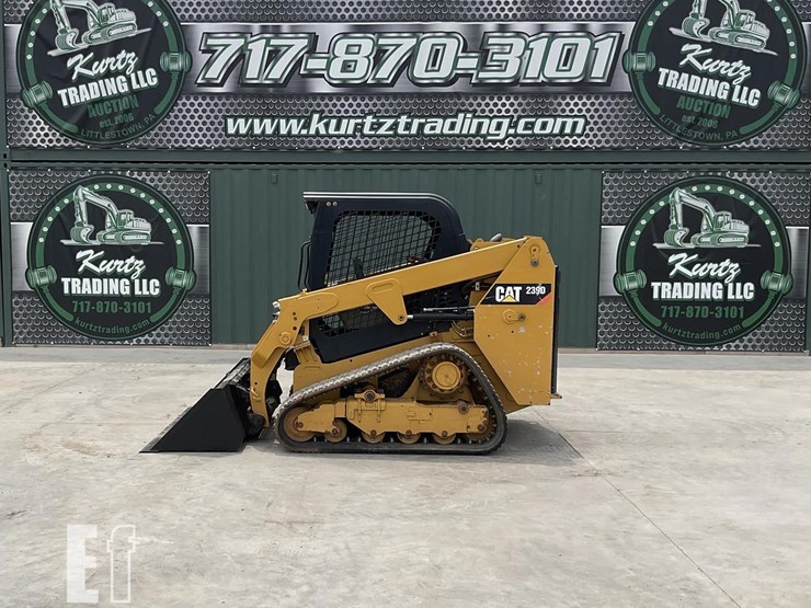 2018-caterpillar-239d-image-1