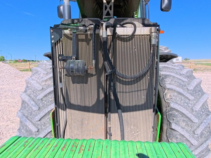 john-deere-8285r-image-65